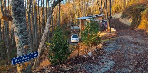 bracken_cabin_brevard_north_carolina_exterior__15